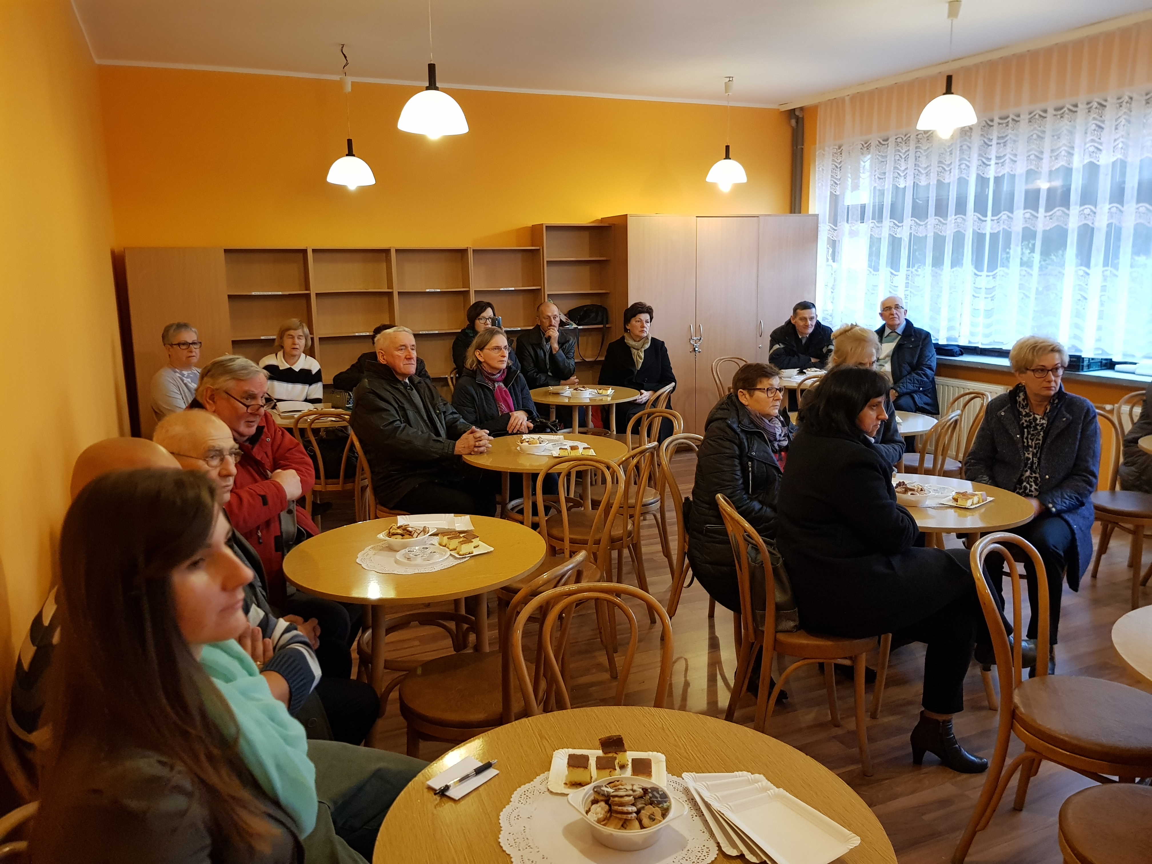Matka Kościół Was potrzebuje