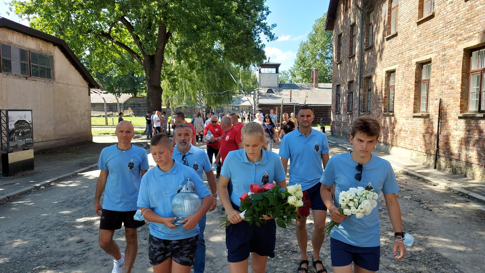 Biegną do miejsca męczeństwa św. Maksymiliana Kolbego