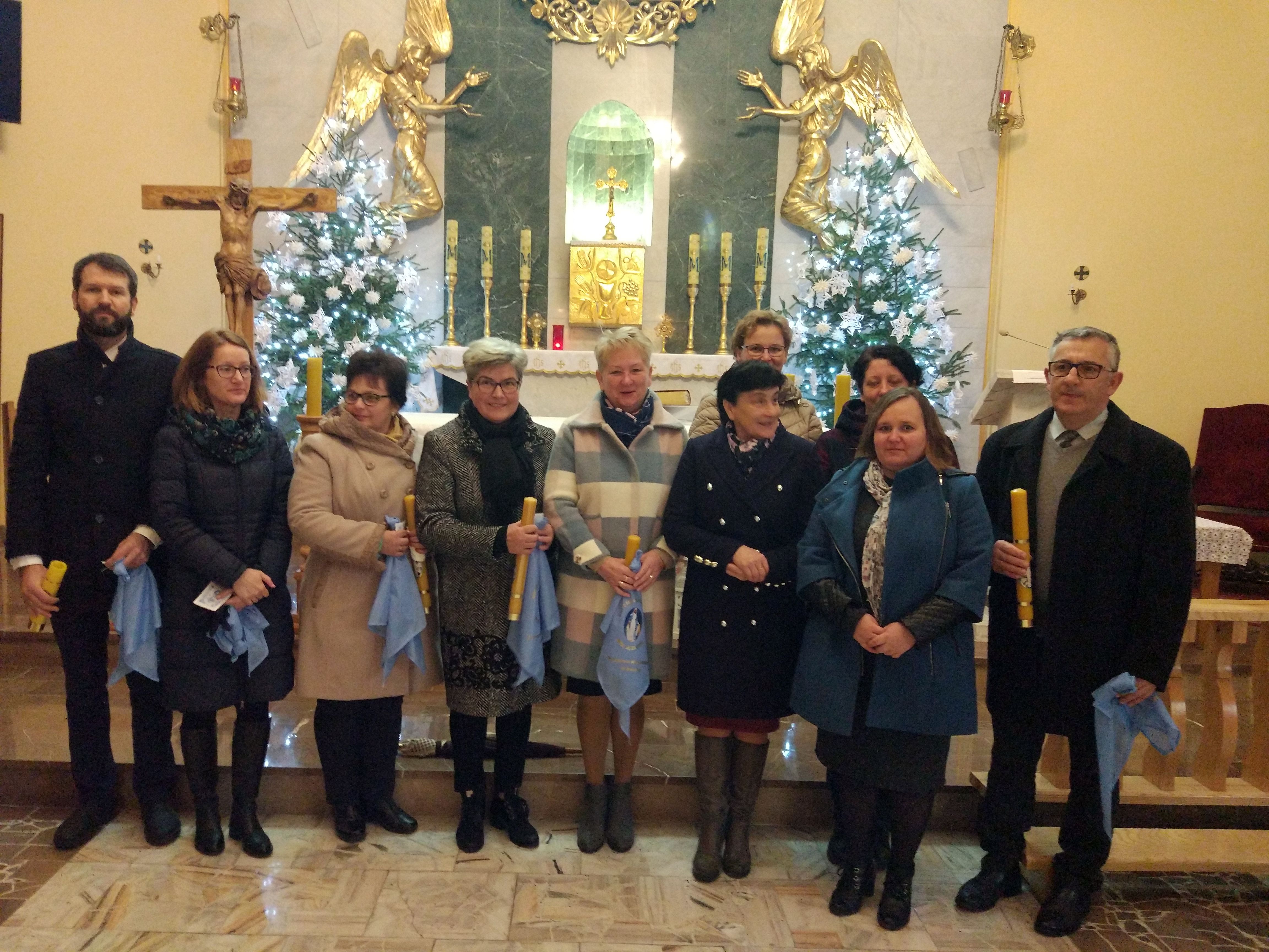 W Ofiarowanie Pańskie oddali się Maryi